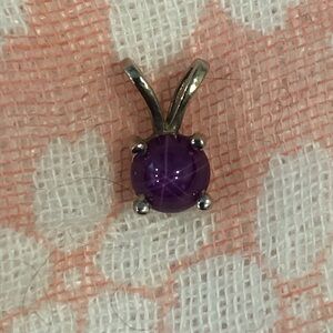 Purple star sapphire pendent sterling silver - vintage